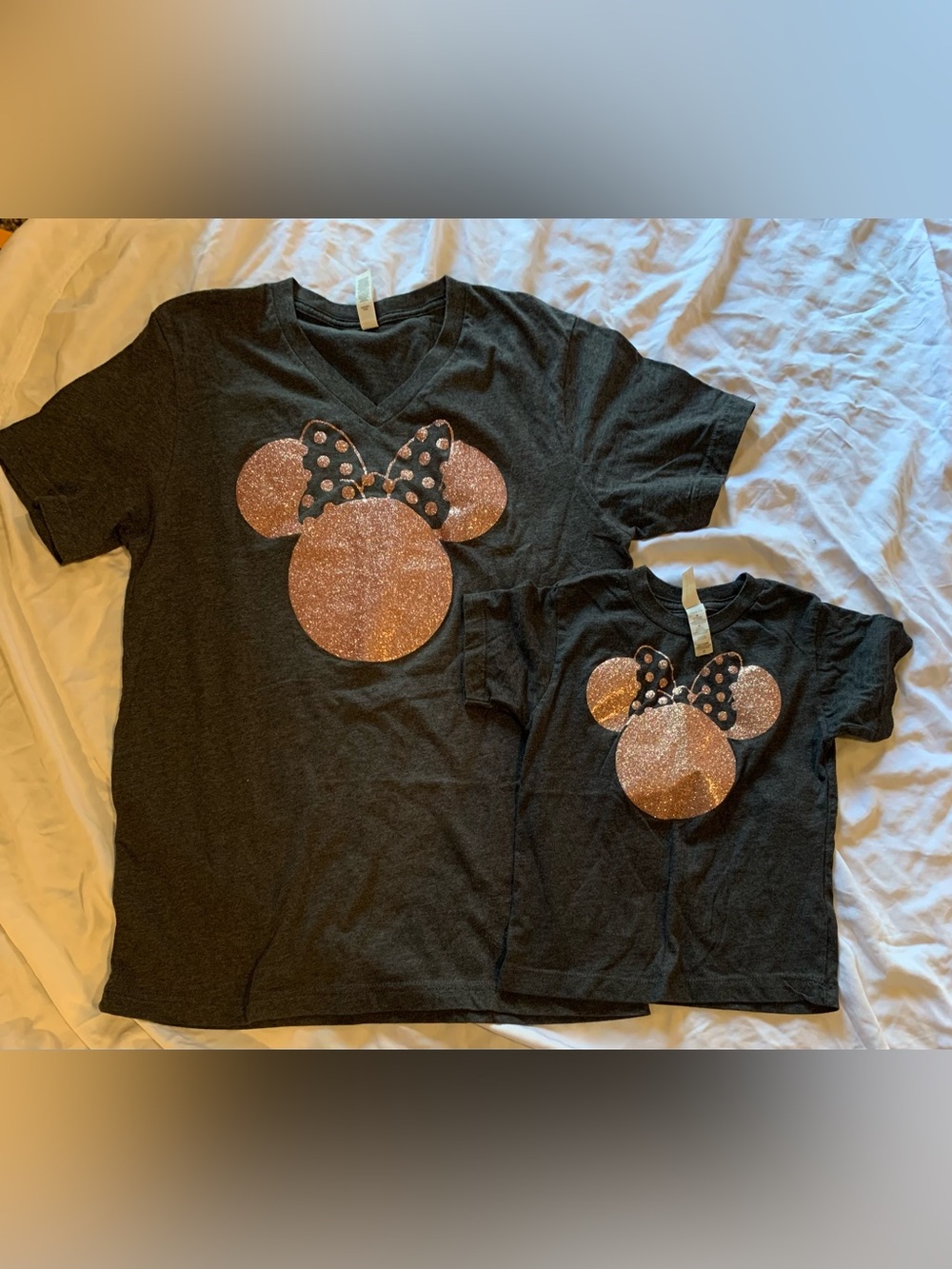 Matching Disney Minnie Mouse Mommy&Me Shirts - rose gold/grey. Women’s med 3T